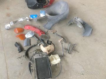 Piaggio Hexagon pezzi di ricambio vari.