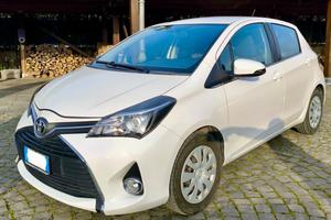 Toyota Yaris 1.0 Benzina-Perfetta per neopatentati