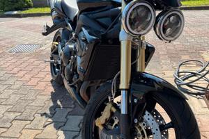 Triumph Street triple 675 R