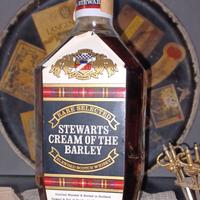 STEWARTS CREAM OF THE BARLEY BLENDED SCOTCH WHISKY