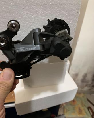 Cambio Shimano deore, freni 4 pistoni, ruote 29