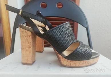 sandali n.37 neri  con plateau e tacchi in sughero