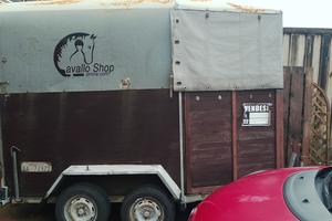 Trailer trasporto cavalli