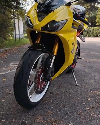 TRIUMPH DAYTONA 675 TRIPLE 2007