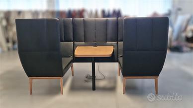 Tavolo con divanetto