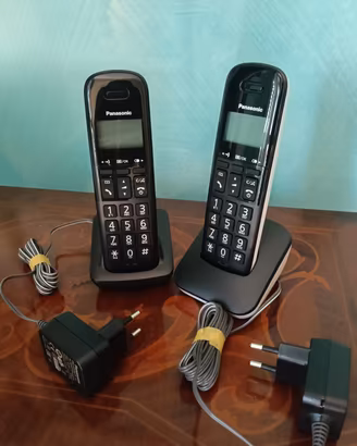 Telefono portatile doppio Panasonic