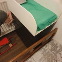 Fasciatoio , materasso IKEA, 2 fodere, 1 paracolpi