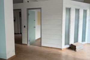 Locale commerciale 5 vetrine su strada