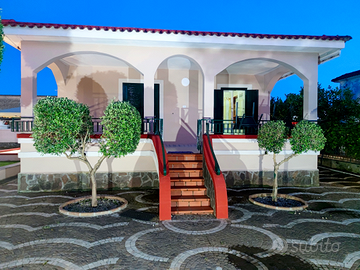 Villa per weekend feste private e periodo estivo