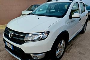 DACIA SANDERO  1.5 TDINEO PATENTATI FINANZIABILE