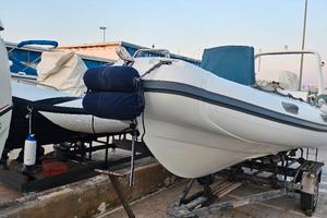 gommone pholas 18