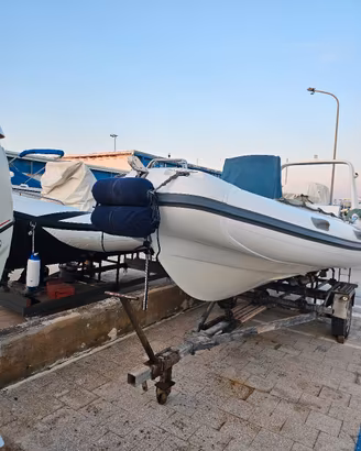 gommone pholas 18