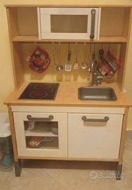cucina giocattolo