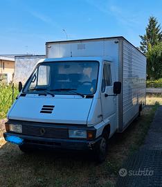 Furgone, il motore è stato cambiato