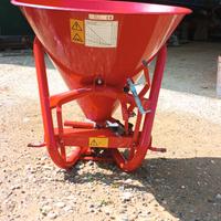 Spargiconcime e seminatrice