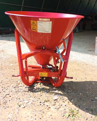 Spargiconcime e seminatrice