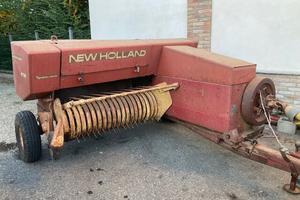 Imballatrice per ballette New Holland 276 Hayliner