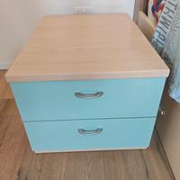 Comodino da letto in perfette condizioni