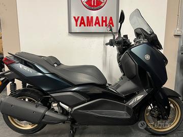 Yamaha X-Max 300 tech max