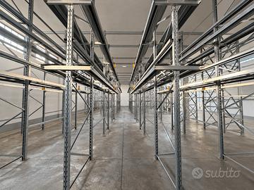Scaffalatura Drive-In + Cella Frigo + 2 Porte ind