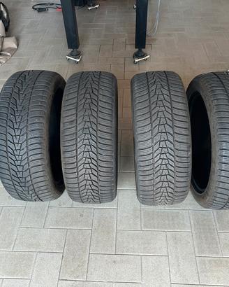 GOMME HANKOOK 215/50 R18