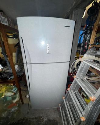 Frigorifero Samsung RT52EATG da 434 litri,
