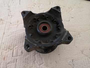 Mozzo ant. Honda Dominetor 650