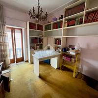 6 LOCALI A LAMEZIA TERME