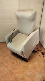 Poltrona reclinabile