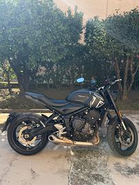 Triumph Trident 660