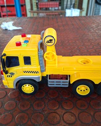 camion giocattolo