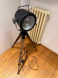 Lampada effetto cinema