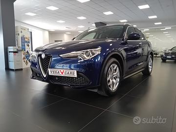 Alfa Romeo Stelvio 2.2 Turbodiesel 190 CV AT8 RWD 