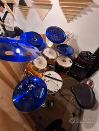 Set di piatti batteria blu