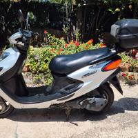 Scooter YAMAHA Cygnus 125 43Km al litro