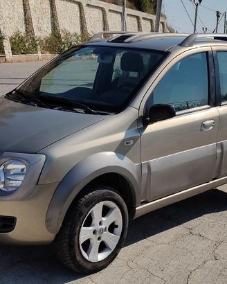 FIAT PANDA CROSS 4x4 1.3 MULTIJET-Unico Proprietar