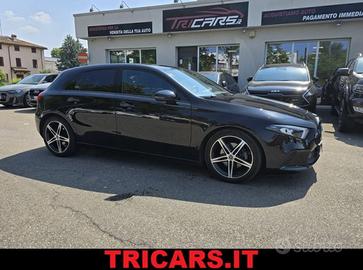 MERCEDES-BENZ A 200 d Automatic Sport NIGHT EDIT