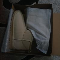 stivaletti UGG 
