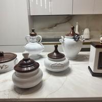 complementi di arredo in ceramica