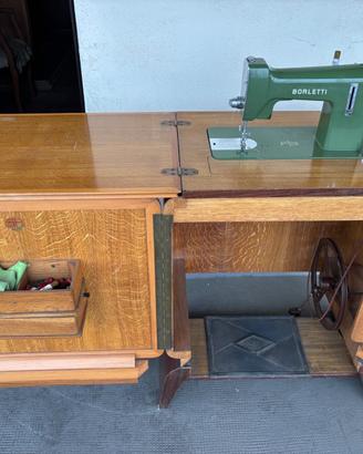Macchina da cucire Borletti 1950