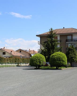3 LOCALI A COSTIGLIOLE SALUZZO