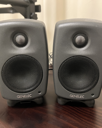 Coppia Genelec 8010A monitor attivi