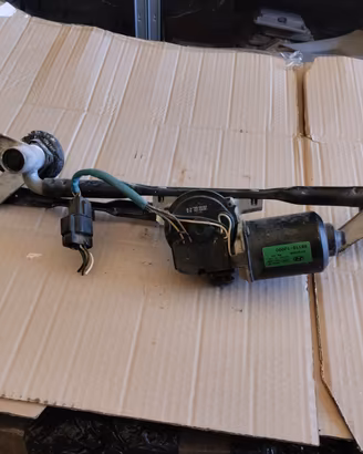 M motorino tergicristallo ant Hyundai i20 anno 201
