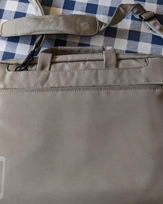 Tucano Work-out 13" Mac Book Ice White