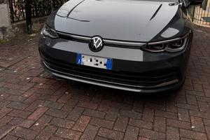 VOLKSWAGEN Golf 8ª serie - 2021