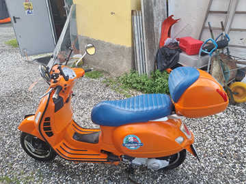 Vespa GTS 125CC " Aperol Spritz"