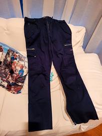 3 pantaloni e 1 bermuda