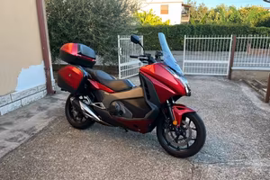Moto pari al nuovo