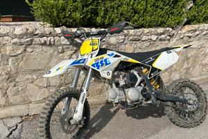Pitbike YCF-125 e YCF-150