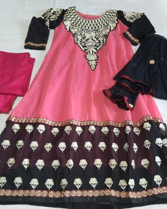 salwar kameez 
